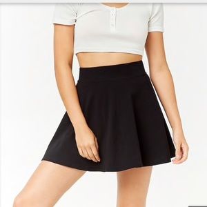 NWOT. Black skater skirt.